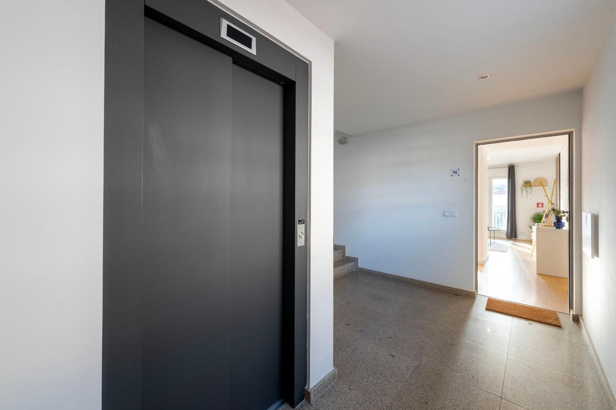 Apartamento Joivy Olimpio Studio In The Heart Of The City OOporto Exterior foto